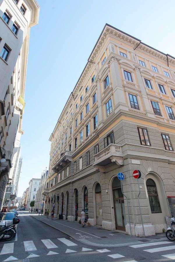 Dada Aparthotel Trieste Exterior photo